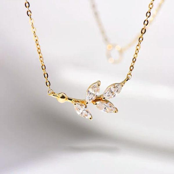 Ladies Sterling Silver Zircon Inlaid Necklace